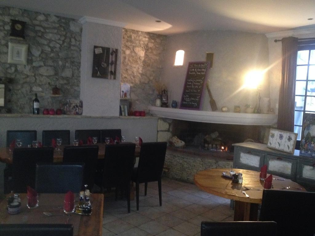 Le Clos Des Aromes Cassis Exterior foto