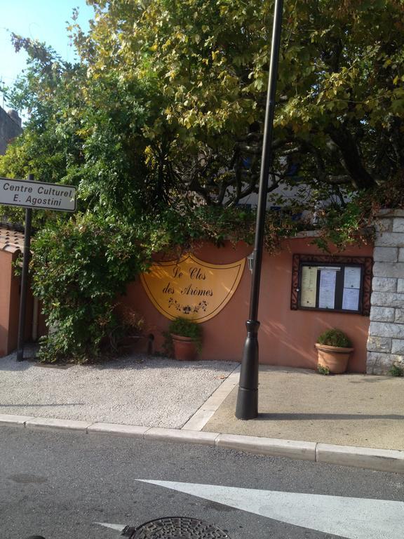 Le Clos Des Aromes Cassis Exterior foto