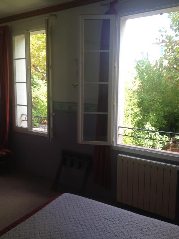 Le Clos Des Aromes Cassis Zimmer foto